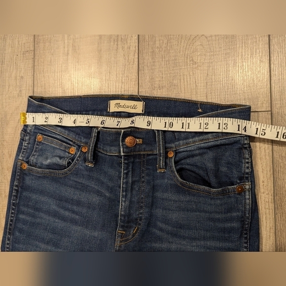 Madewell Denim 9” High Rise  Skinny Jeans - Picture 4 of 11